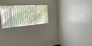 3130 Euclid Ave Gallery 21