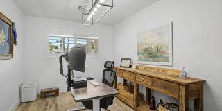 5140 E POINSETTIA Drive Gallery 10