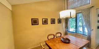 Bellevue Home On Corner Lot Gallery 22