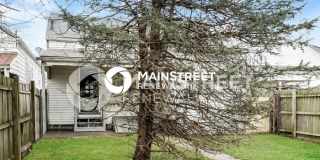 3618 Bank Street Gallery 16