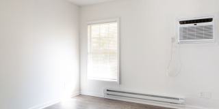 $645 "Summer Special" with internet, water, and trash included. Gallery 4