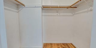 536 Elsie Avenue Gallery 17