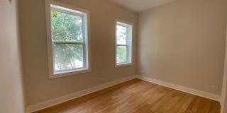 1055 W Pratt Boulevard Gallery 18