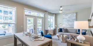 Eighteen25 Downtown Gallery 35