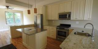 Beautiful 4 Bed, 3.5 Bath Home Available Summer 2019 Beautiful 4 Bed, 3.5 Bath Home Available Summer 2019 Gallery 1