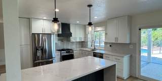 Resort-Style Living in Temecula – Pool Home with Designer Upgrades & 3-Car Garage Gallery 16