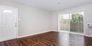 Ladera Woods Gallery 105