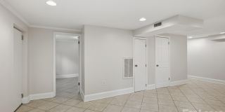 3101 Selwyn Avenue Gallery 14