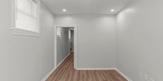 2700 NORTH Avenue Gallery 21
