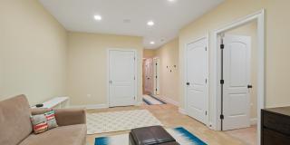 50 N BENTZ Street Gallery 34