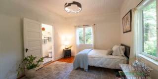 432 Eldridge Avenue Gallery 23