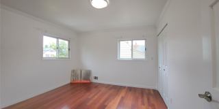 11 Howard Street Gallery 12