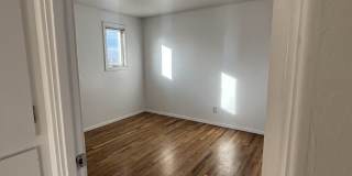 662 Budlong Street - 1 Gallery 13