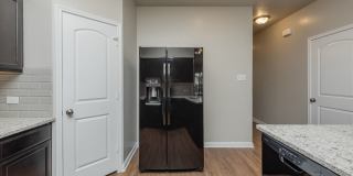 Beautifully designed and thoughtfully maintained duplex Gallery 17