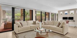 2901 S Bayshore Dr Gallery 1