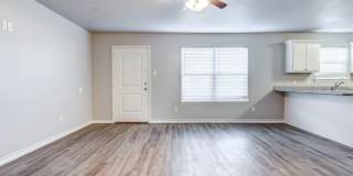 3432 Itasca Street Gallery 2