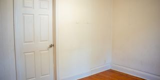 294 CLERK ST Gallery 9