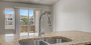 Kensington Apartments Gallery 77
