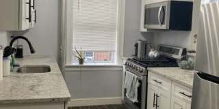 7812 Hudson Ave Gallery 1