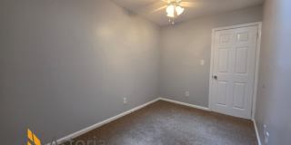 2 Bedroom 1.5 Bath Home with Den, Covered Porch and Fenced Backyard Gallery 15
