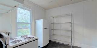251 Williams Street Gallery 5