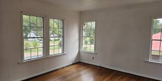 917 Pecan Boulevard Gallery 7