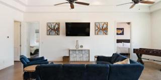 The Desert Jewel Gallery 8