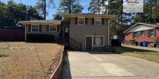 1817 McGougan Road Gallery 1