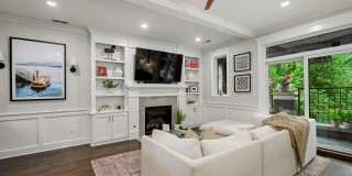 450 N Sangamon Street Gallery 5