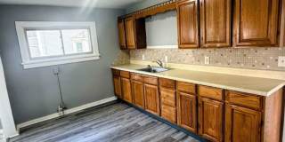 Spacious 4-Bedroom Home in North Canton – Prime Location Gallery 6