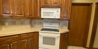 Large 3 Bed 2 Bath Home In Moore Schools With Storm Shelter!!! Gallery 11