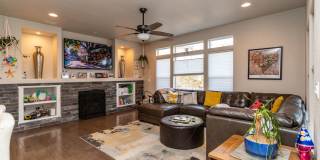 Luxury Living in The Farm with Private Backyard & Finished Basement! Gallery 27