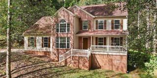 80 Castle Court Gallery 1