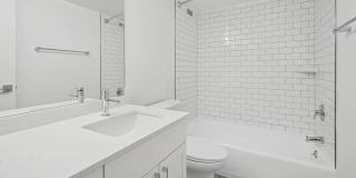 3003 Van Ness Gallery 28