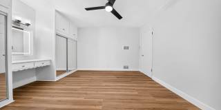 7245-51 Willoughby Ave. Gallery 22