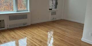 610 Waring Avenue Gallery 6