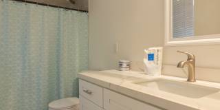 5121 Tipton Street Gallery 14