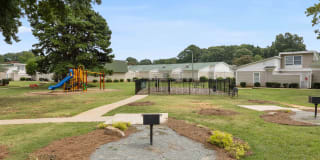 Hunters Pointe Gallery 16