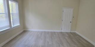CHARMING 2 BEDROOM 1 BATH APARTMENT HOME - $500 OFF FIRST MONTH RENT! Gallery 12
