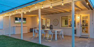 6908 East Vernon Avenue Gallery 21