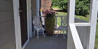 8198 Foxchase Circle Gallery 5