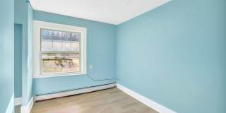 341 Lincoln Street Gallery 8