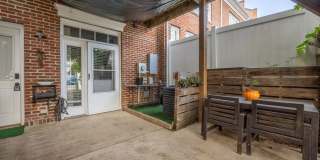 Stylish 3-bedroom townhome in Vermillion in Hustersville Gallery 29