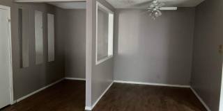 8307 Garrett Gallery 6