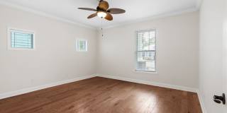 Gorgeous remodeled 3-bedroom, 2.5 bath home in Hillcrest Gallery 20