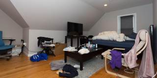 Get $500 on closing! Gorgeous Apt w LAUNDRY IN UNIT! Great for BU students near T. Large Rooms! Gallery 1