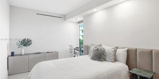 2127 Brickell Avenue Gallery 29