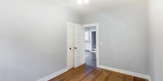 512 Troy St. Gallery 13