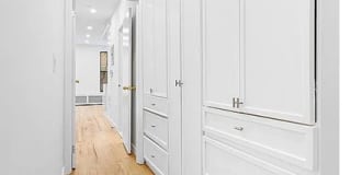 27 W 84th St Apt 2FW Gallery 1