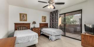 886 W Galveston Street Gallery 23